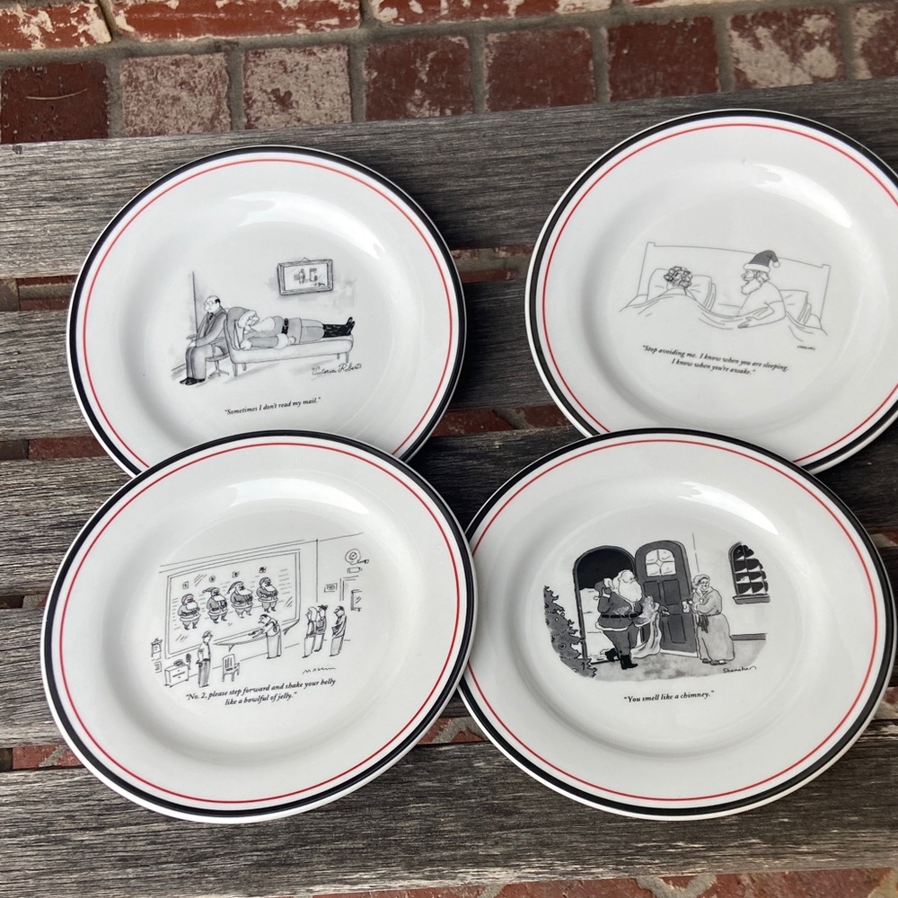 2001 Restoration Hardware New Yorker Santa Cartoon Plates Set (4)